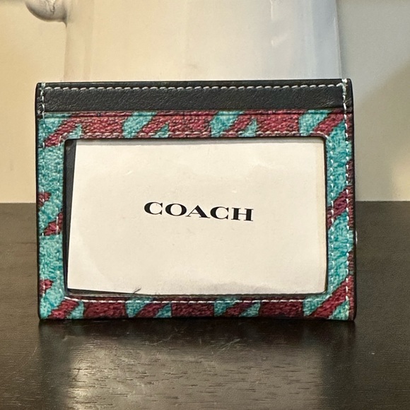 Coach Slim Id Card Case With Houndstooth Print - Picture 3 of 9